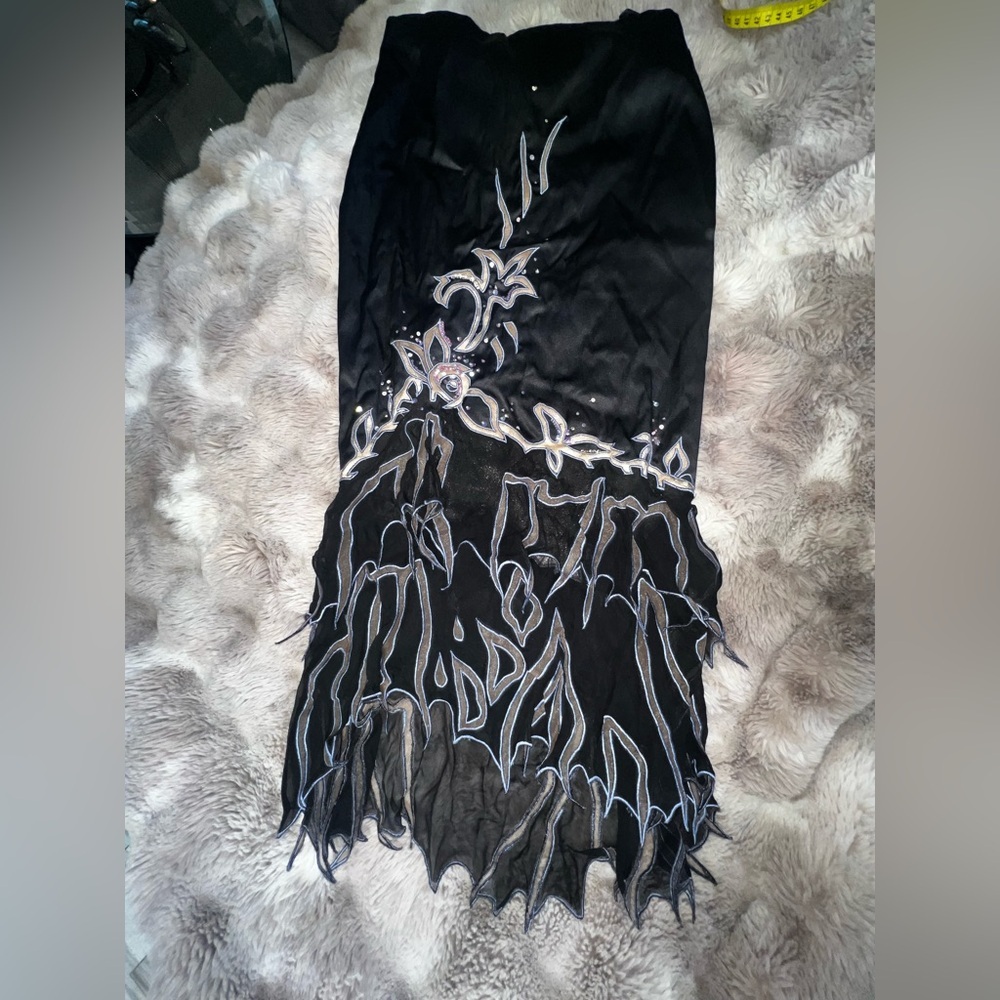 Mandalay Silk Skirt with Applique and Beadwork, Size 4 - Picture 3 of 16